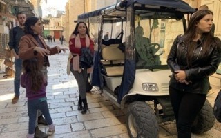 קלנועיות: הדבר (הקטן) הגדול הבא ברשת התחבורה של ירושלים?