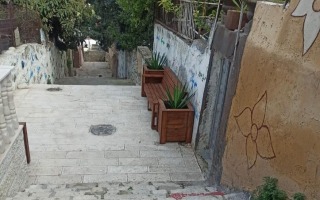 סמטאות ומעברים בשכונת א-ת'ורי: פענוח הגיונות סותרים בעיצוב המרחב